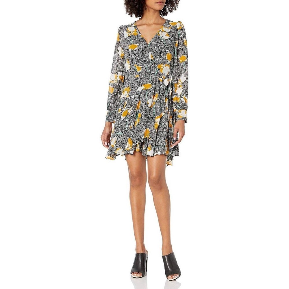 ASTR // Floral Wrap Dress